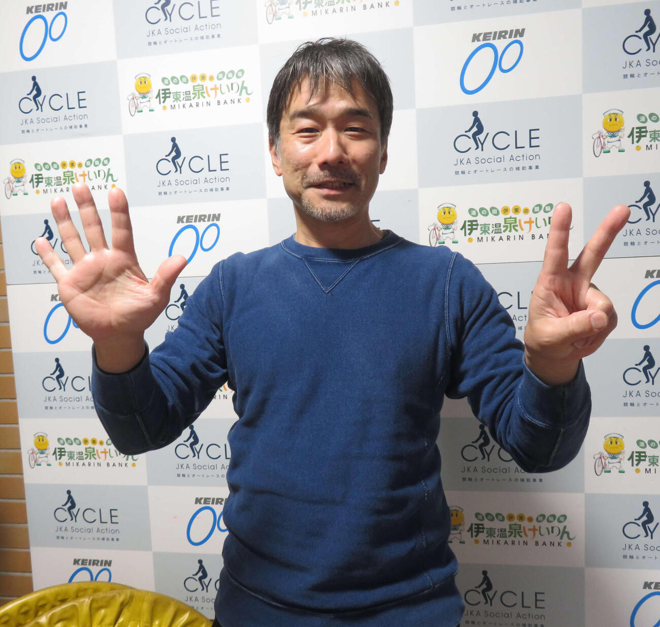 初日に52歳の誕生日を迎えるベテラン吉田英二（撮影・栗田文人）