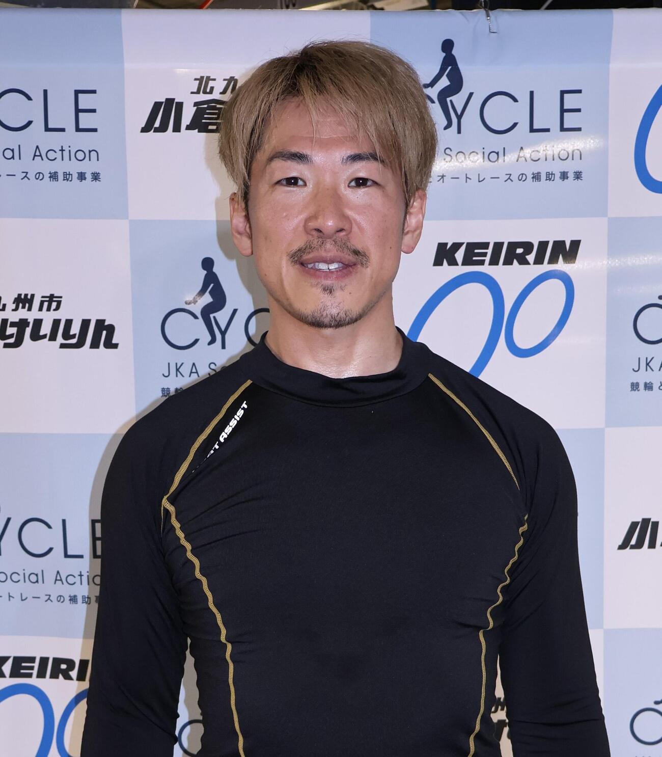 中村賢二が好位を奪取して勝利を飾った