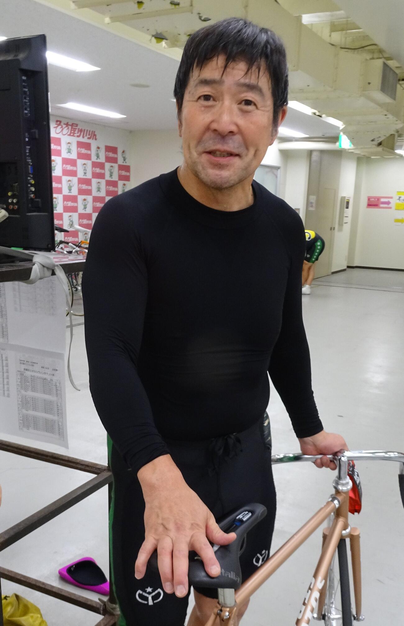 岡崎浩一が1Rで今年初連対を決めた