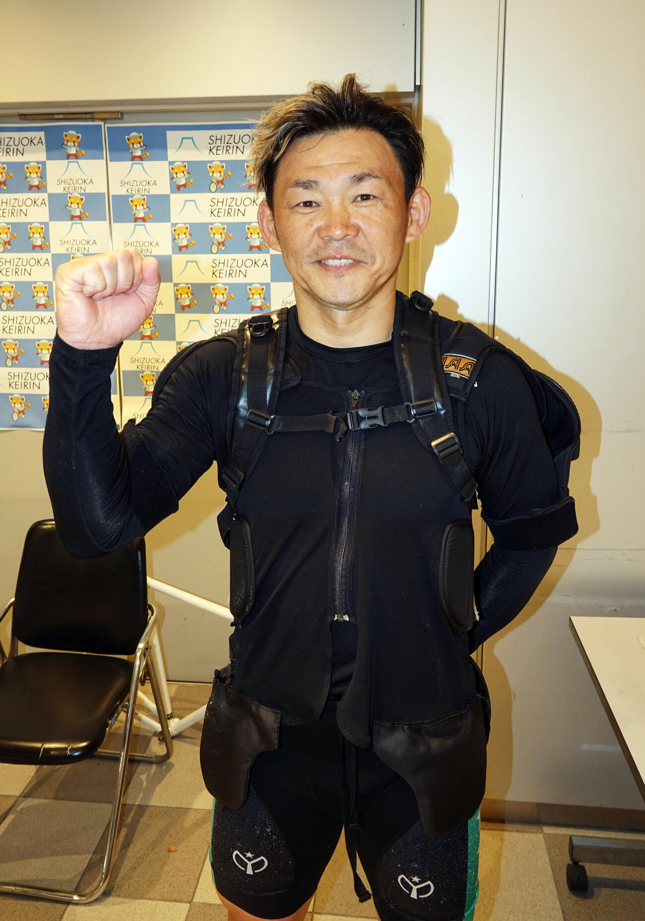 鬼門の準決へ気合を込める土屋仁