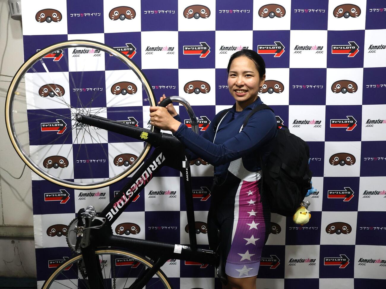 当銘直美は苦手な展開しのいで決勝進出