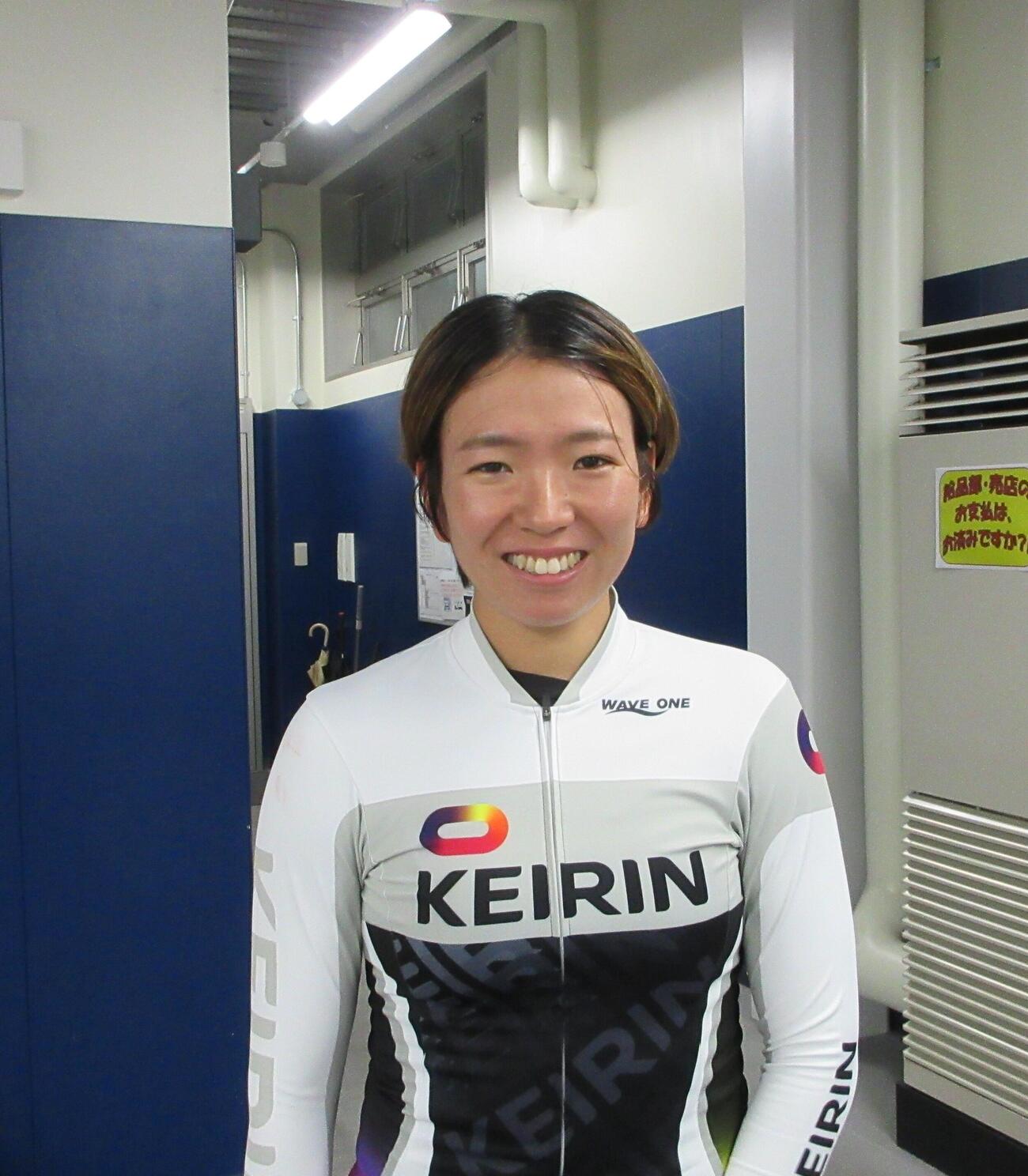 五味田奈穂がレースを支配した