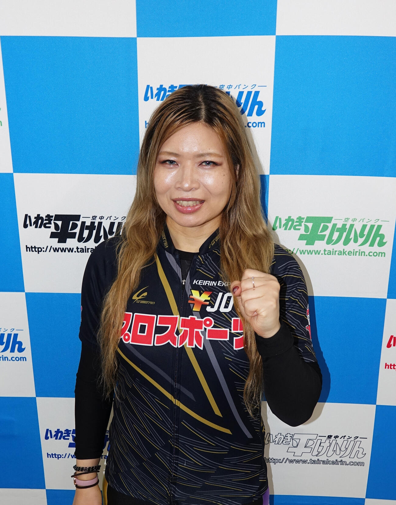 石井寛子は真夏のミッドナイトで輝く