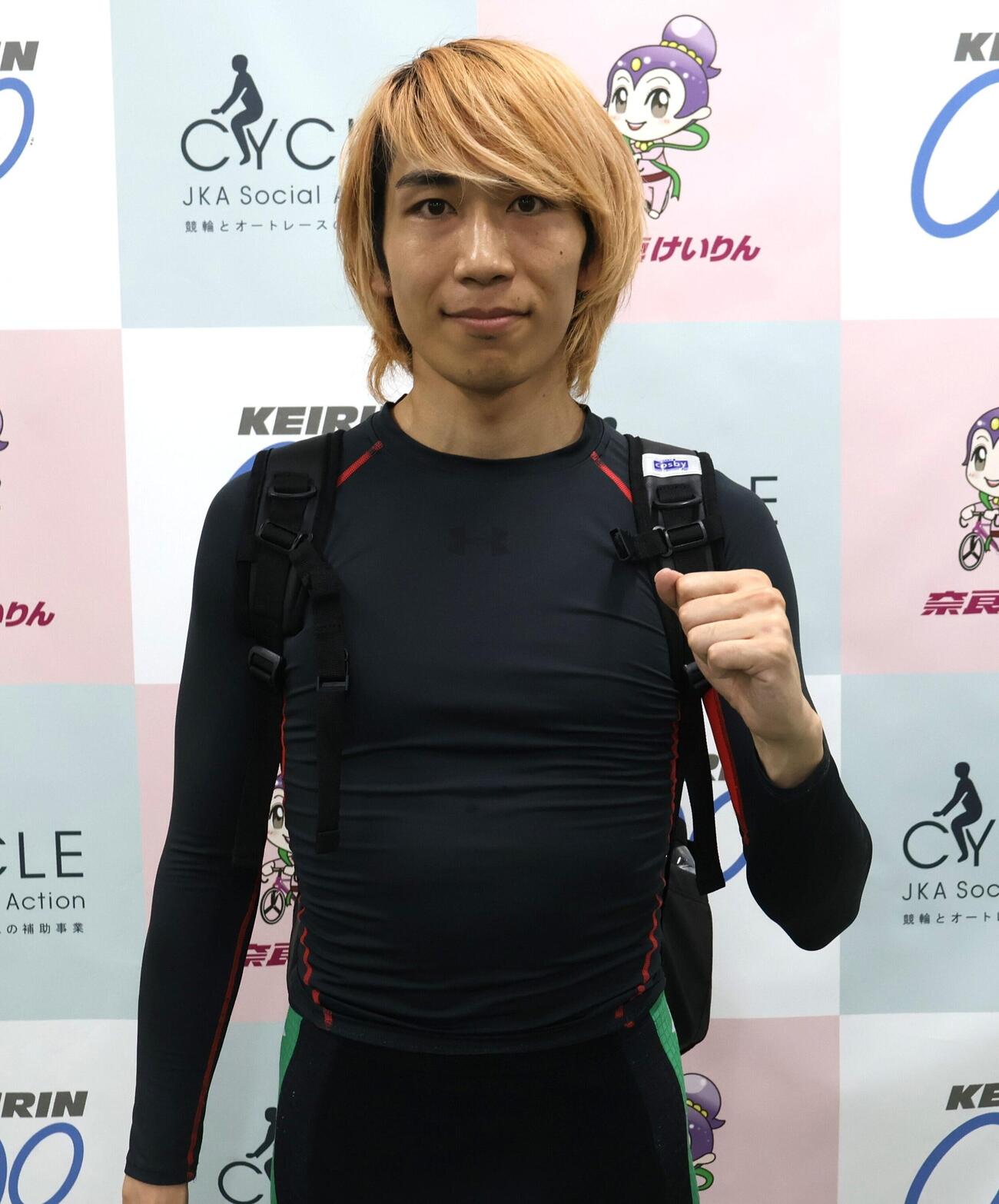 布居翼が開幕戦を制した