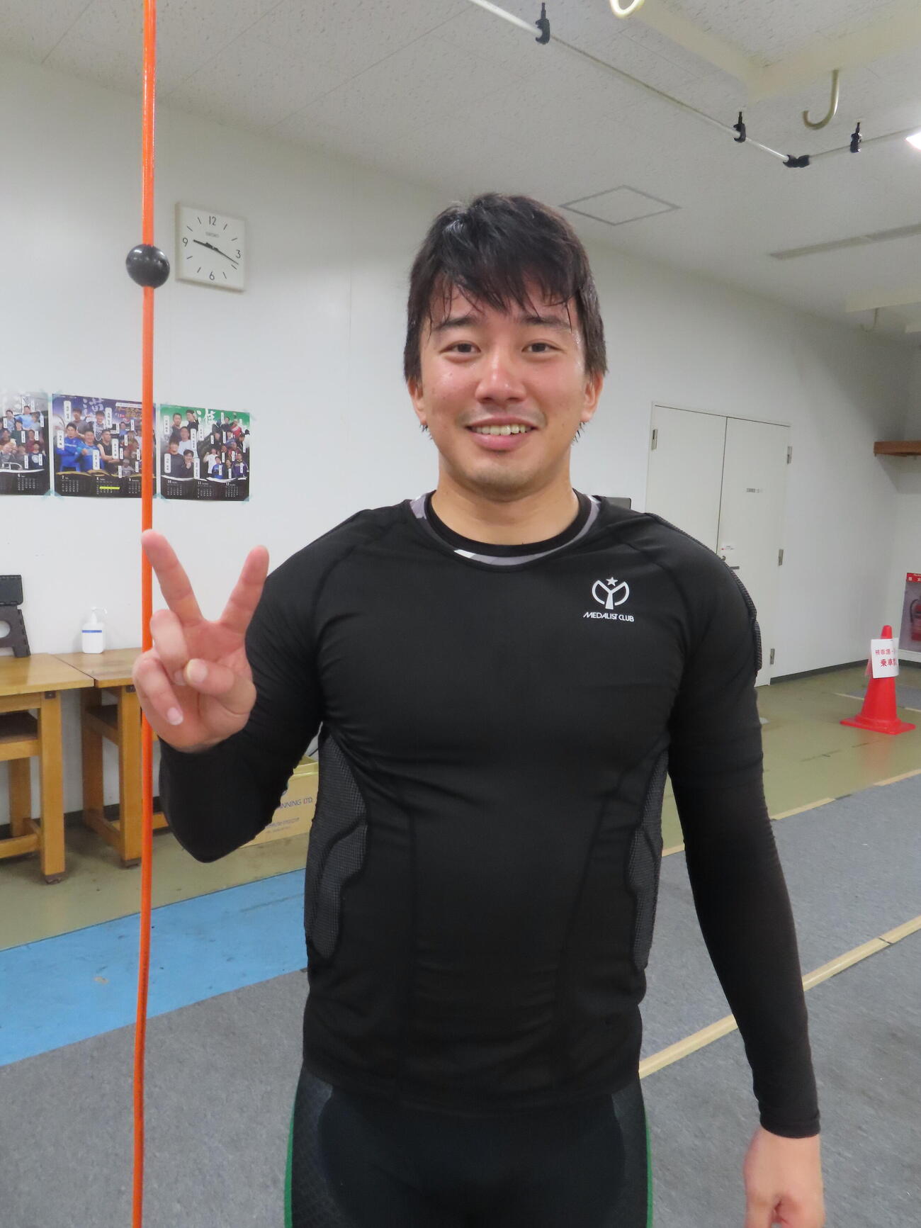 地元の清家大夢が早めのカマシで2着に粘った