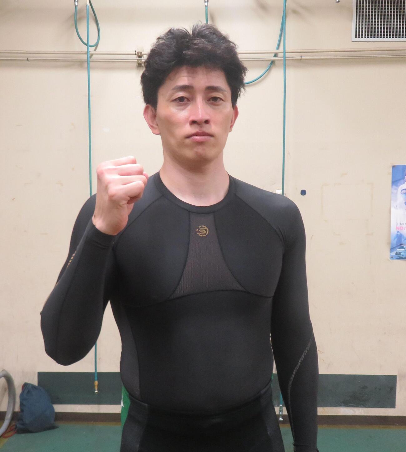 新人相手に奮闘する中西勇