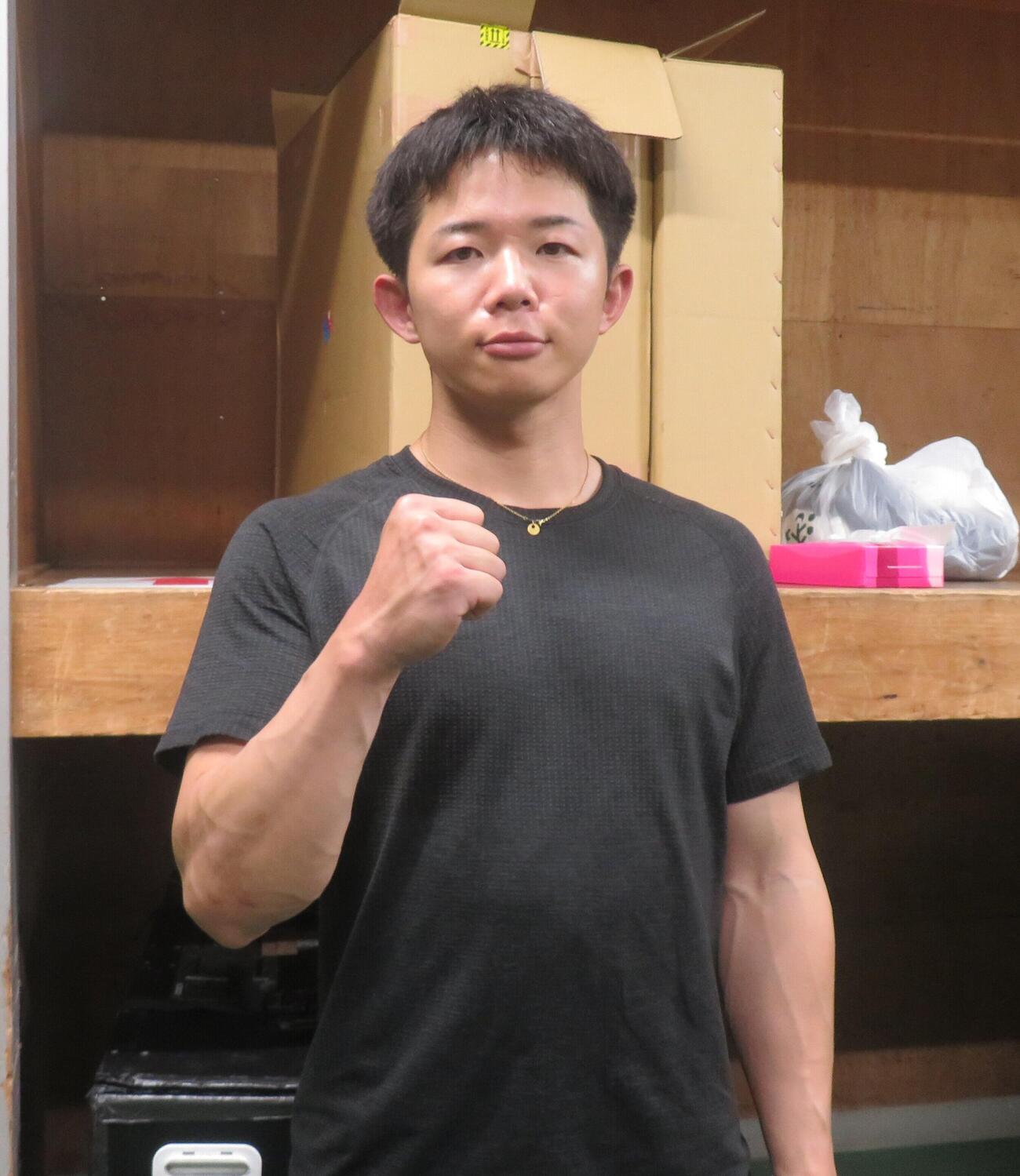 待望のデビュー初勝利を狙う新人・近内三孝