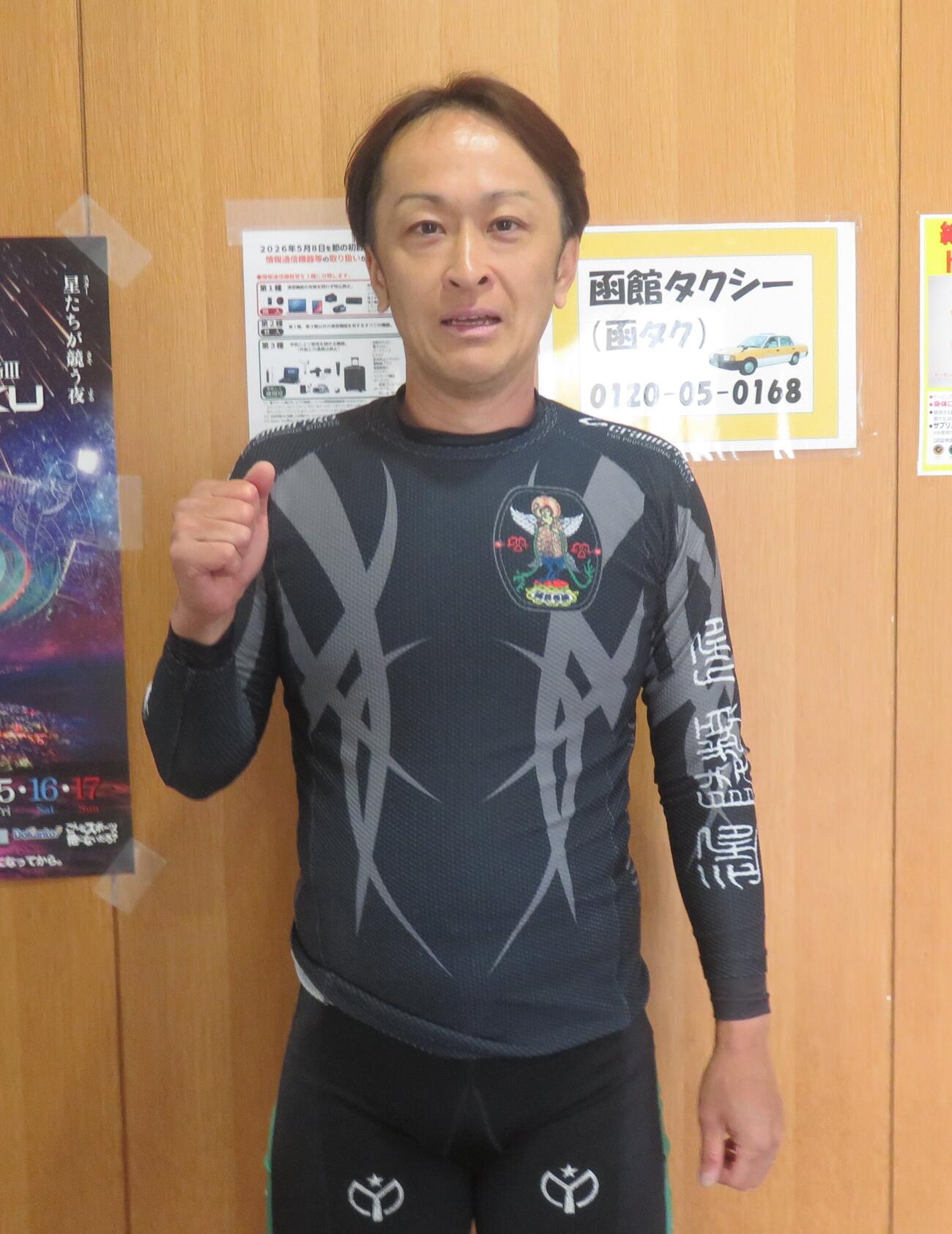 オープニングレースを快勝した大竹野裕樹（撮影・栗田文人）