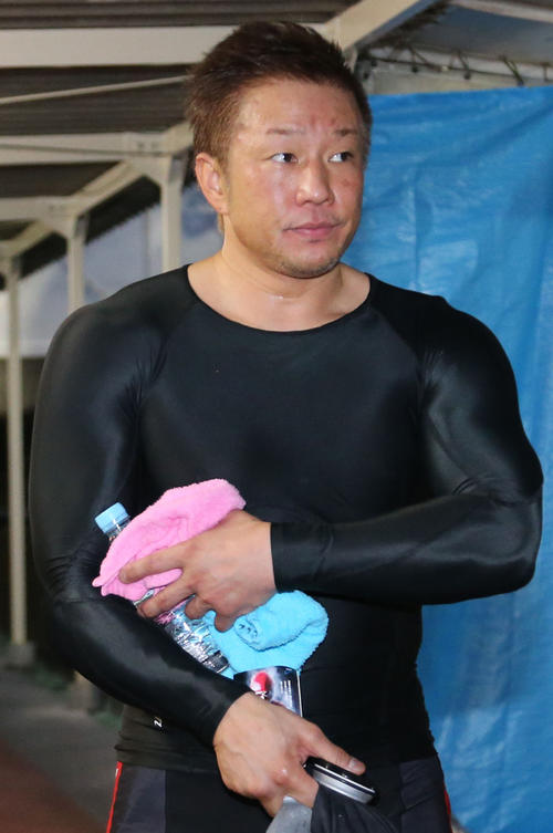 準決10Rで最後方からの強襲を決めた小倉竜二（撮影・梅根麻紀）