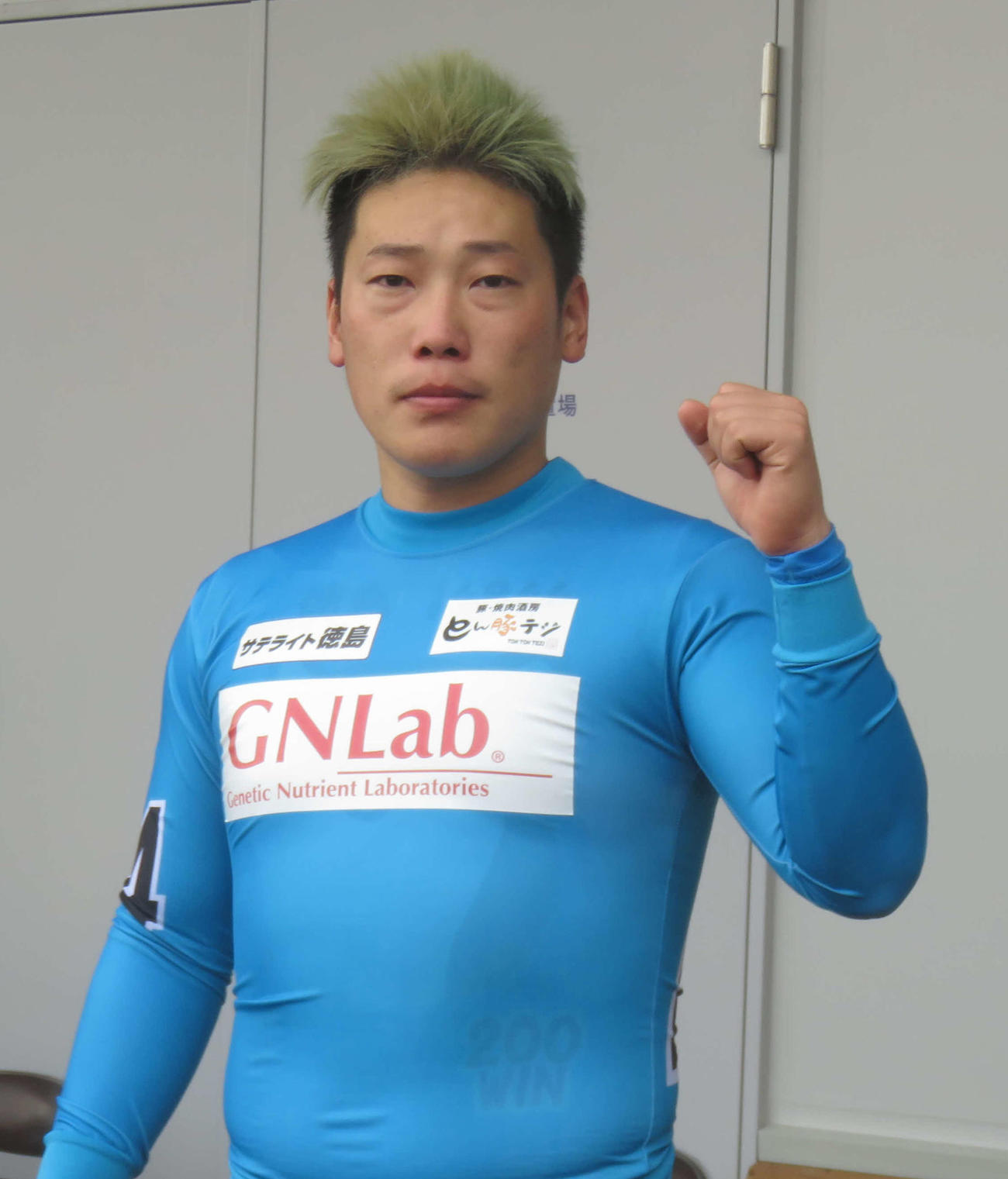 オープニングレースを快勝した原田研太朗（撮影・栗田文人）