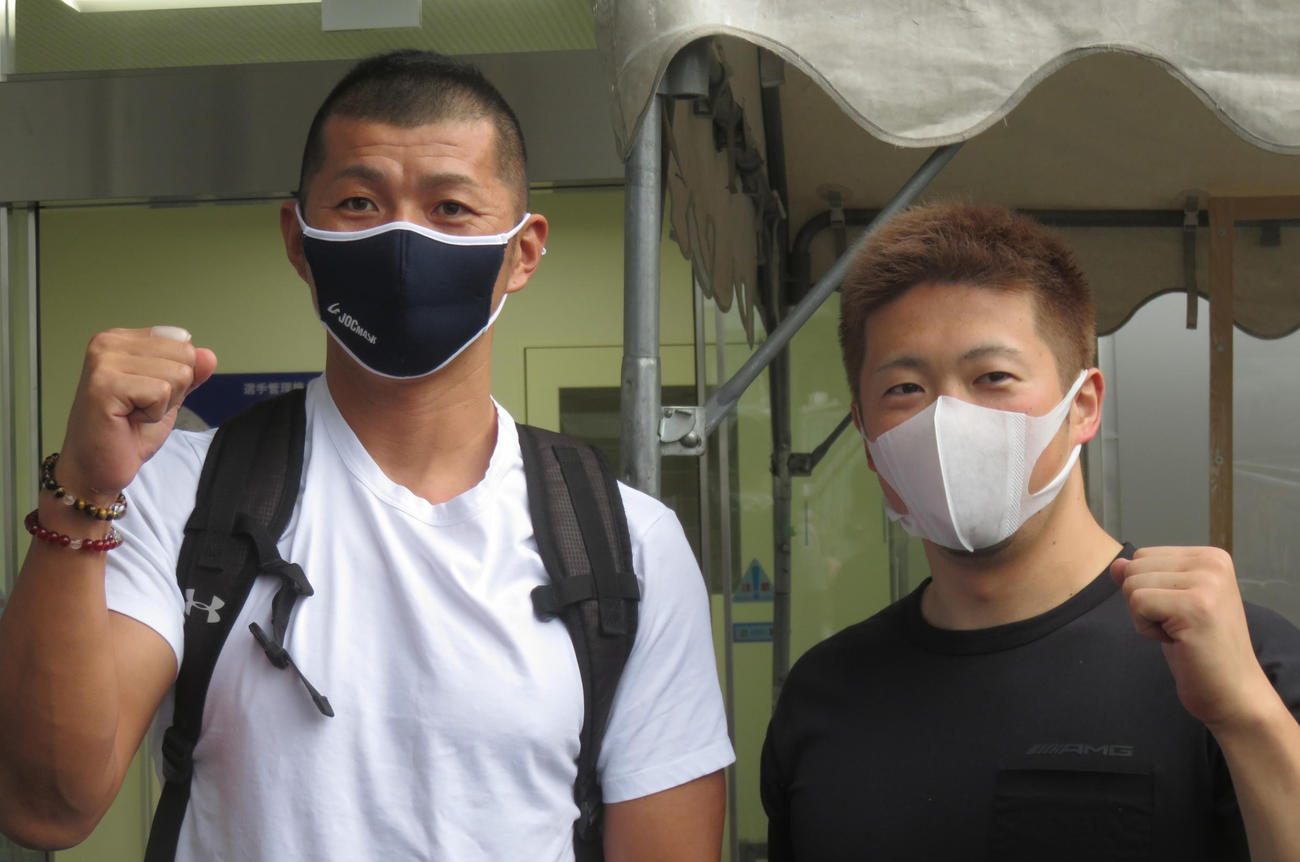 “同門”松谷秀幸（左）とワンツーフィニッシュを狙う深谷知広
