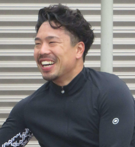 前検で終始リラックスムードの古性優作