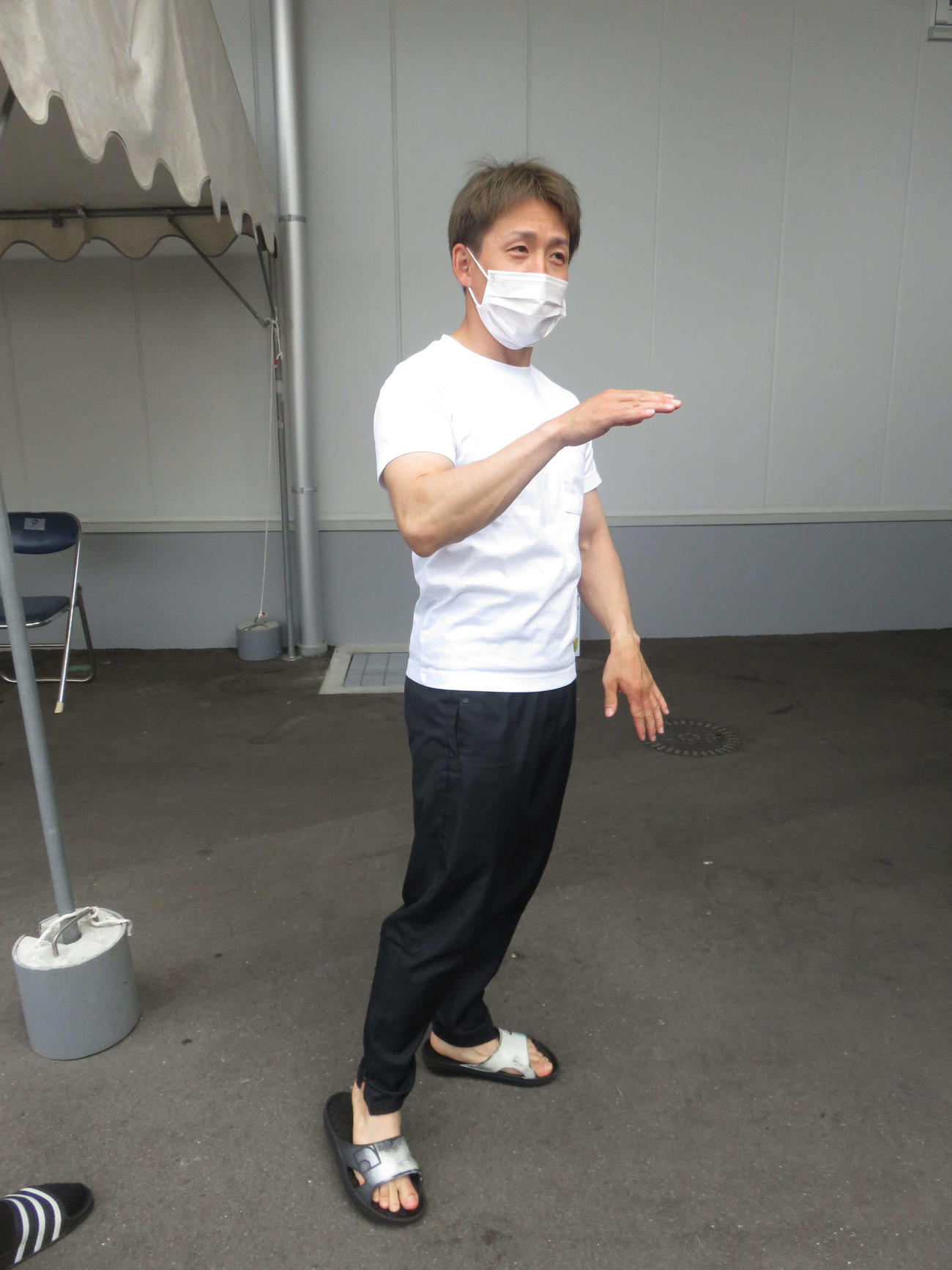 前方宙返りの危機を回避した坂口晃輔