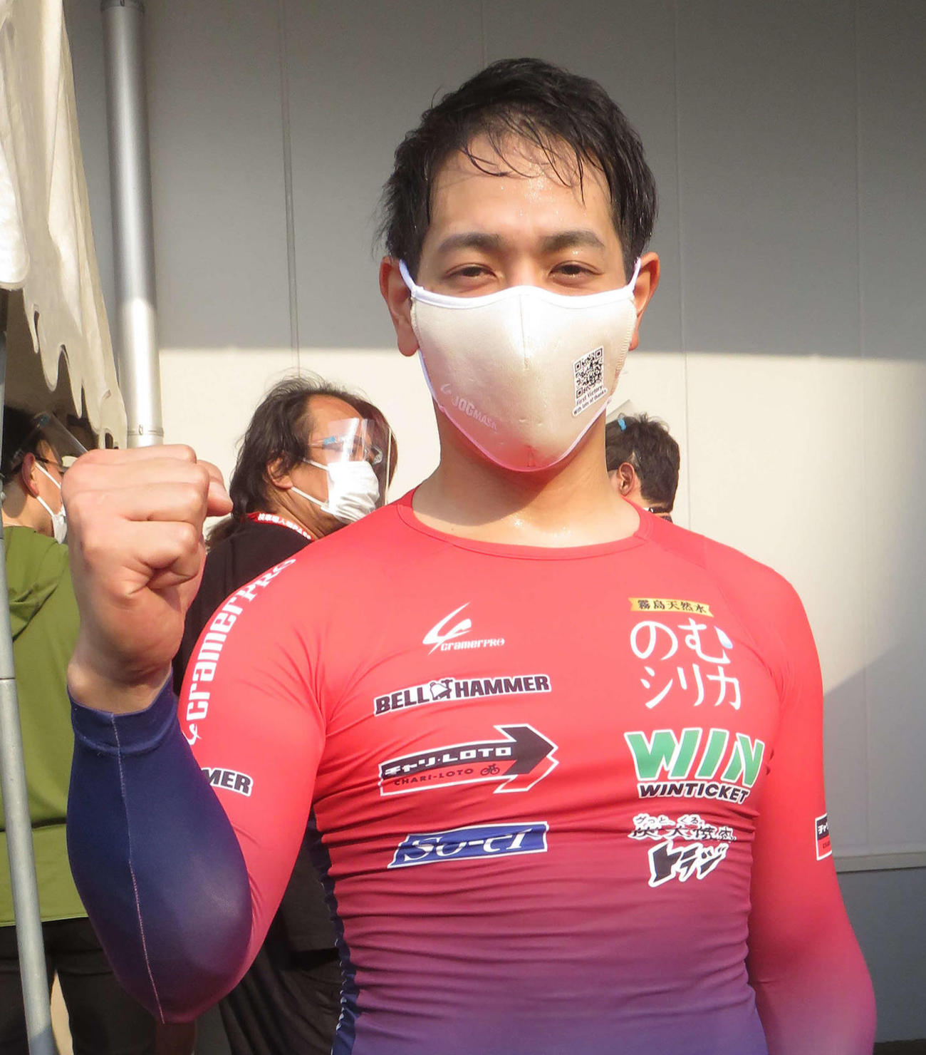 松浦悠士が2着権利の狭き門を3番手から突破する