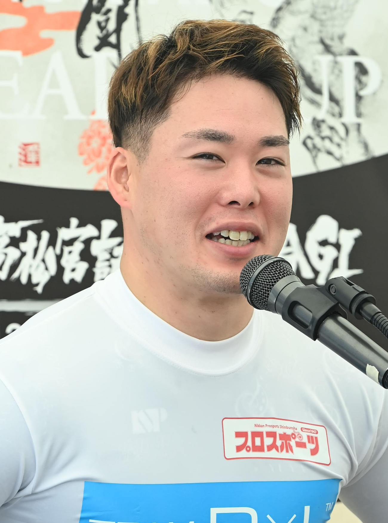 オープニングレースを制した犬伏湧也（撮影・石井愛子）