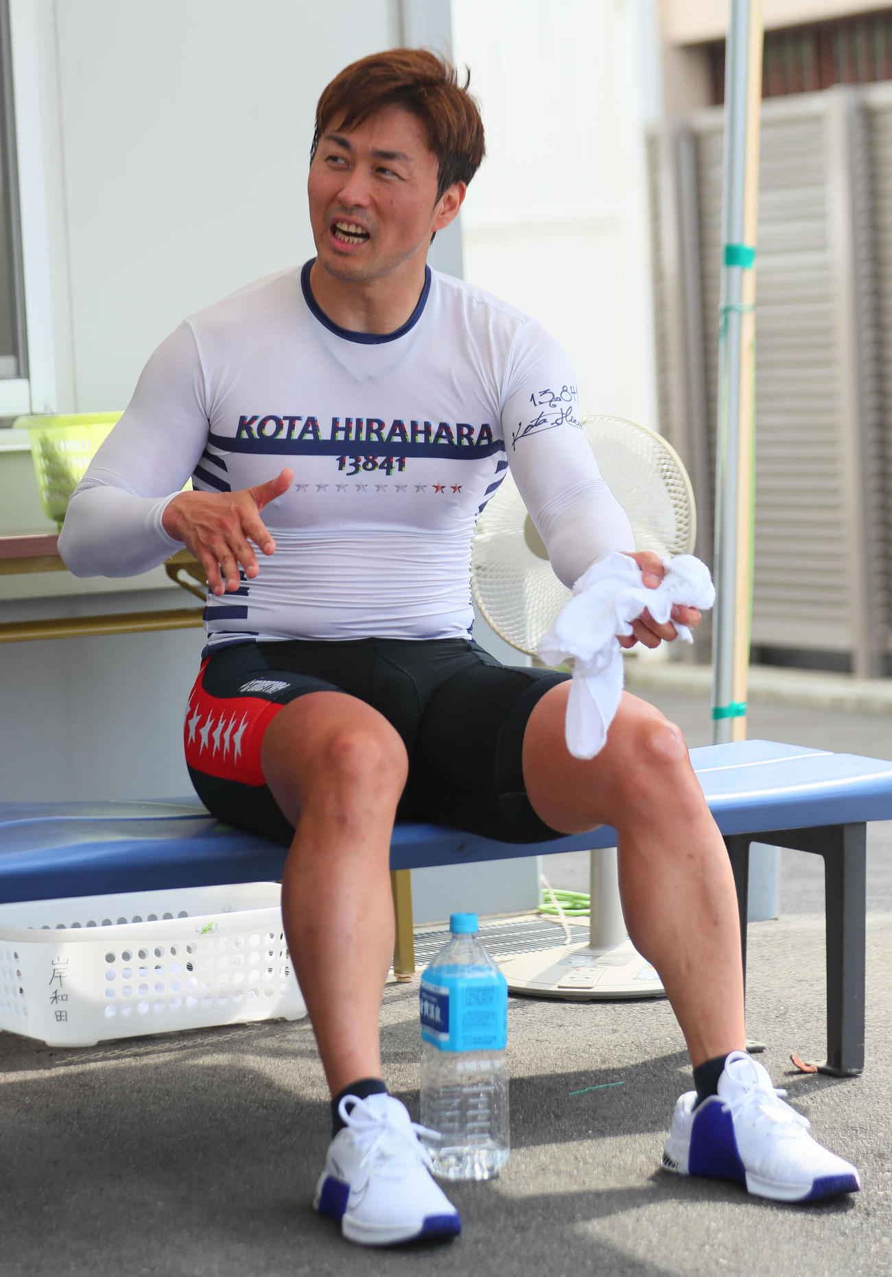 9Rを制した平原康多（撮影・宮崎幸一）