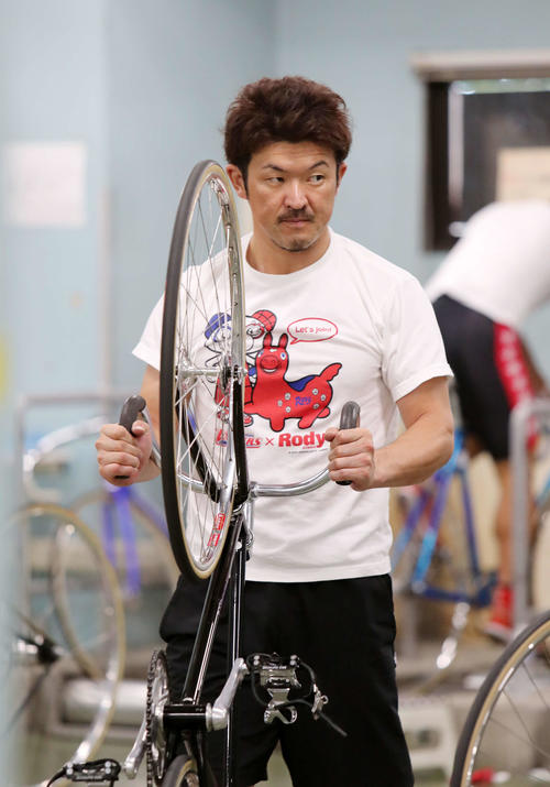 絶体絶命から2予Bを1着突破した中川誠一郎（撮影・鈴木正人）