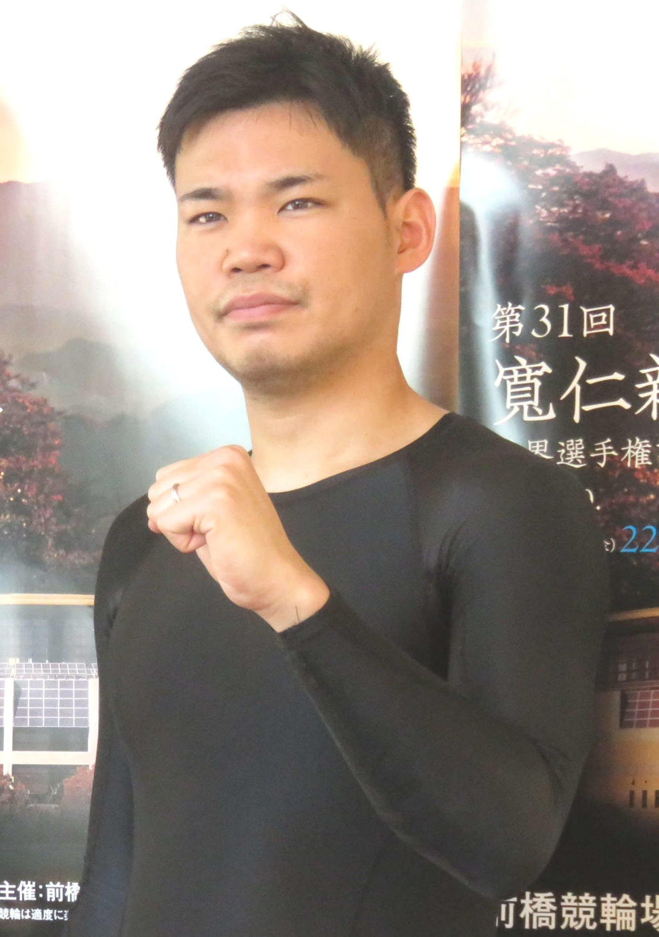 決勝1番乗りを目指す吉田拓矢