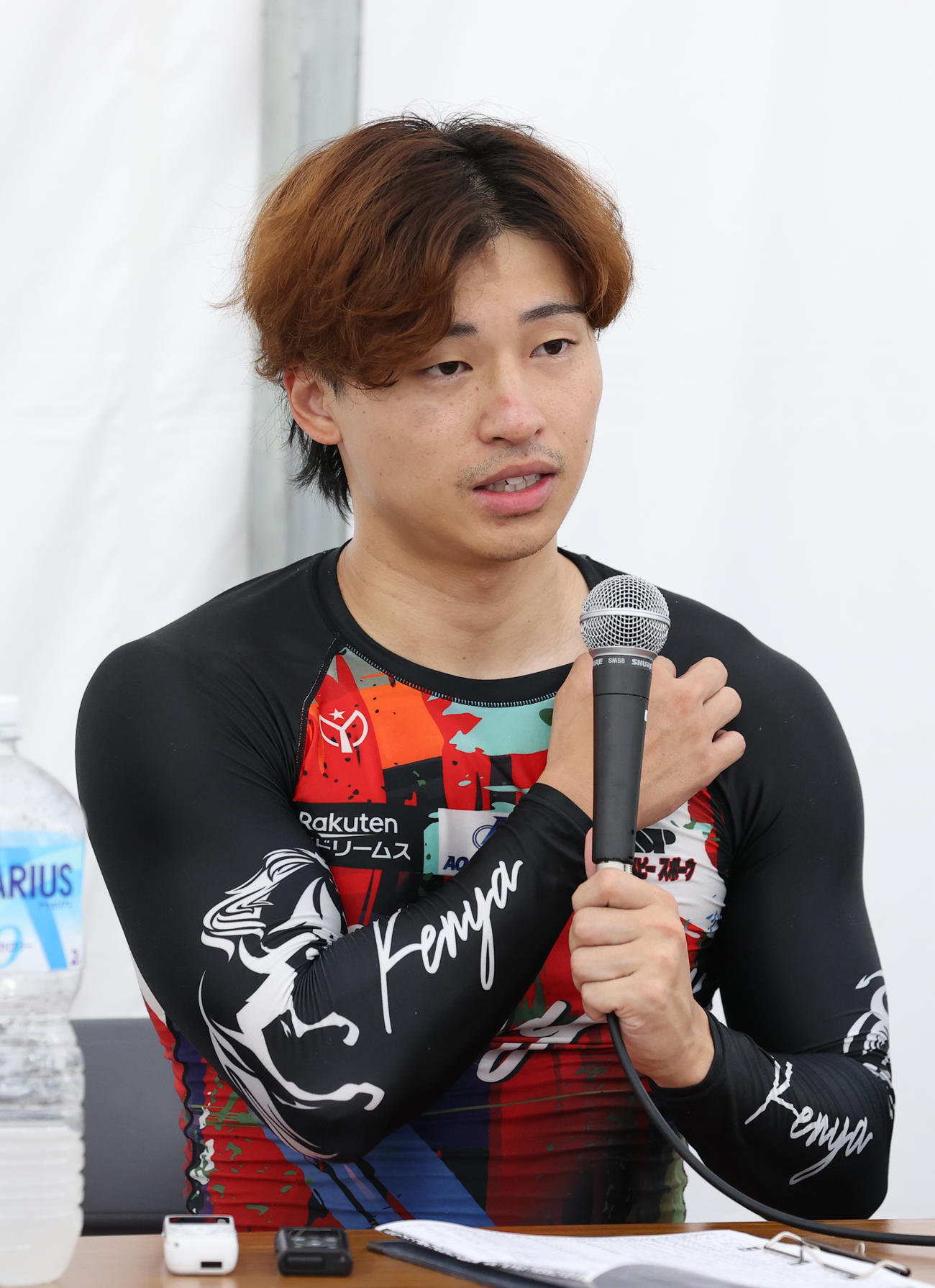 2次予選9Rで1着の山口拳矢は会見する（撮影・柴田隆二）