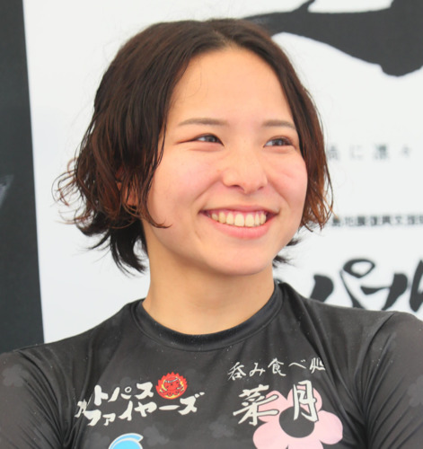 ヤマコウは児玉碧衣を破って白星発進の当銘直美を本命に推す