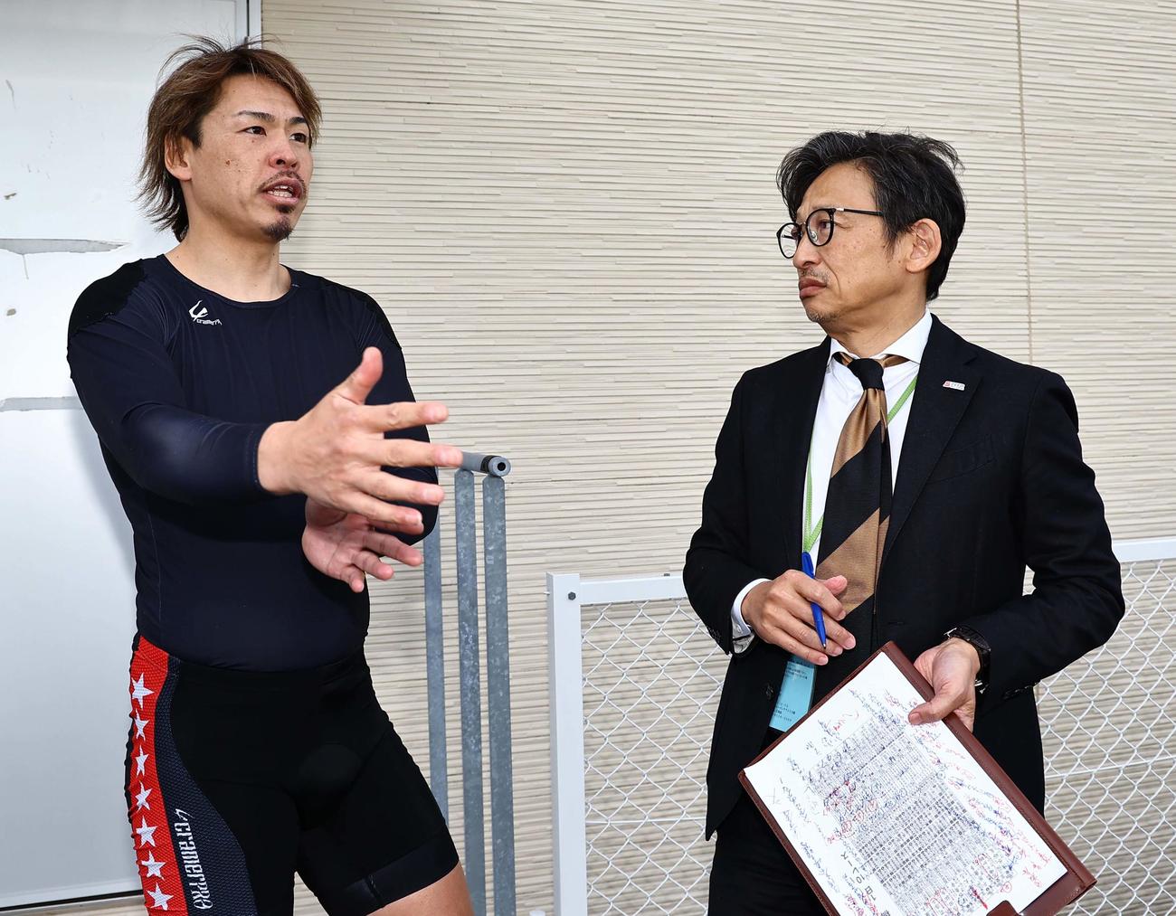 ヤマコウ（右）は地元の中部勢をリードする浅井康太に期待