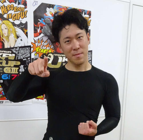 ヤマコウは後輩の川口聖二にエールを送った