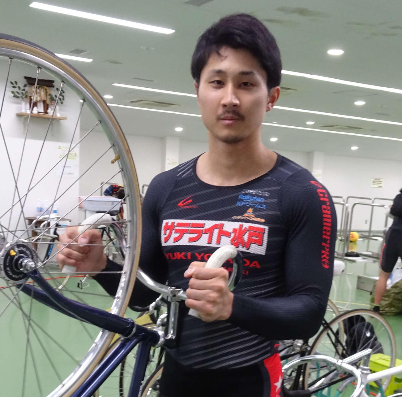 ヤマコウは志田龍星にあきらめの悪いレースを期待した