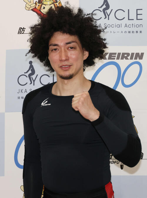 10R1着の山崎賢人（撮影・加藤孝規）
