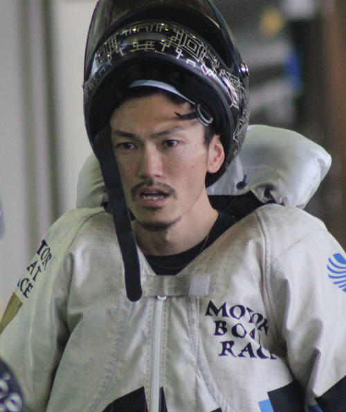 優勝戦は渡辺浩司がスタートで奮起して押し切る
（撮影・中牟田康）