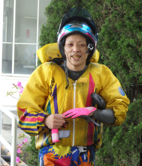 65号機を駆る長尾章平の動きが力強い