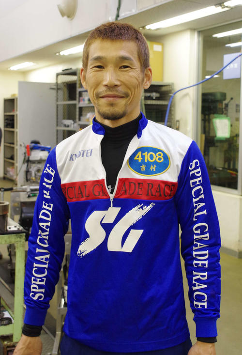 2日目12Rドリーム戦をイン逃げで制した吉村正明（撮影・渕上知）