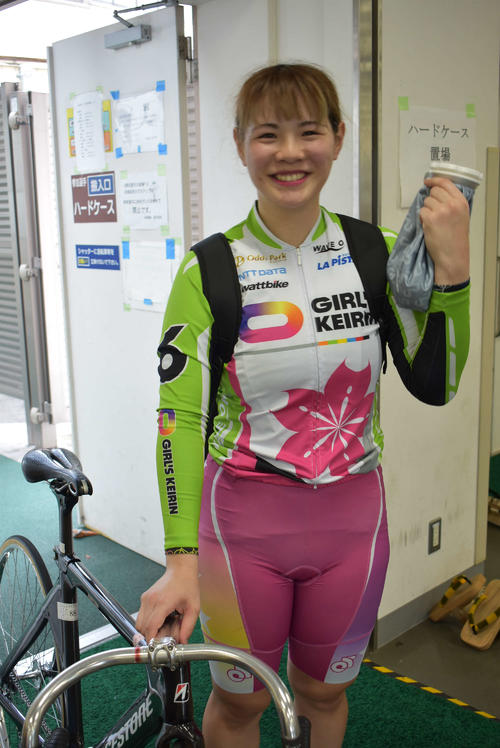 初日の細田愛未は危なげなく連勝を7に伸ばした