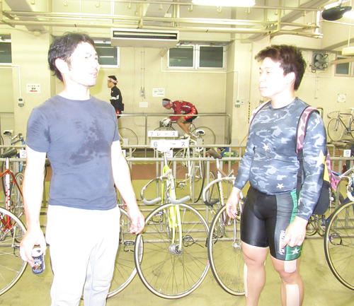 A級決勝は佐藤成人（左）と元砂勇雪の奈良コンビがワンツーを目指す