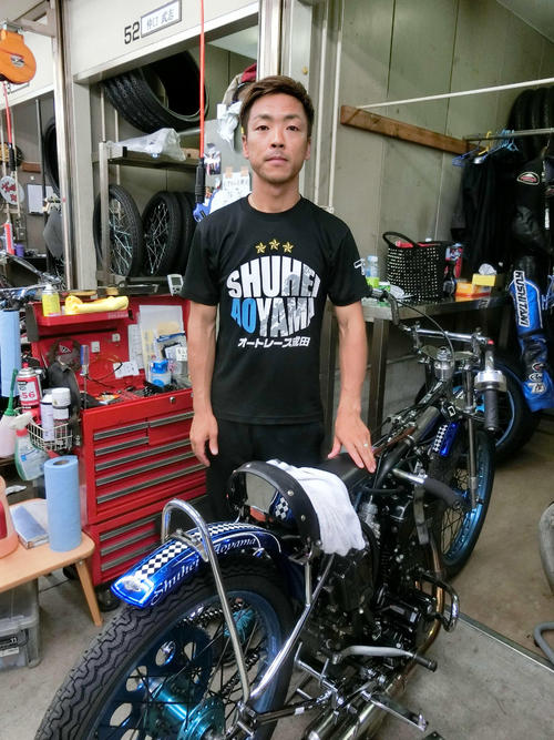 青山周平は自身2度目の10連勝を達成した（撮影・海老原実）