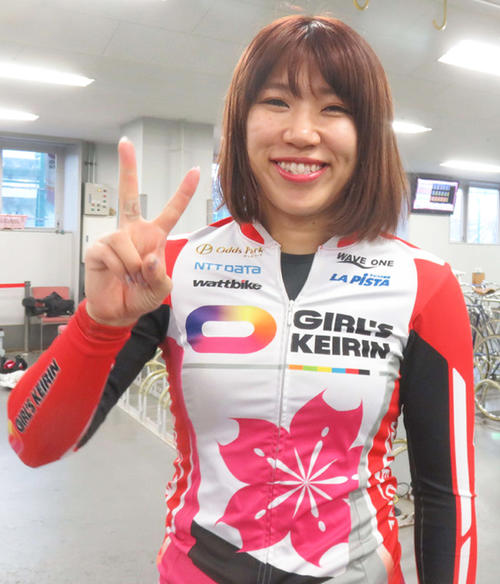 予1を逃げ切りと好発進した山原さくら
