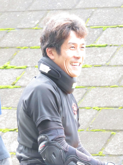 鋤柄貴俊約17年ぶり2度目の優勝へ、イン先マイだ