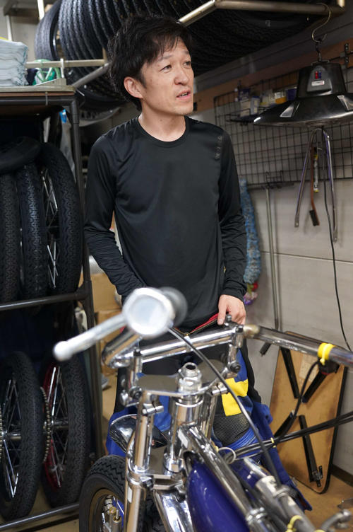 山際真介が動き一変を求め新品クランク交換で準決勝戦に挑む（撮影・木村重成）