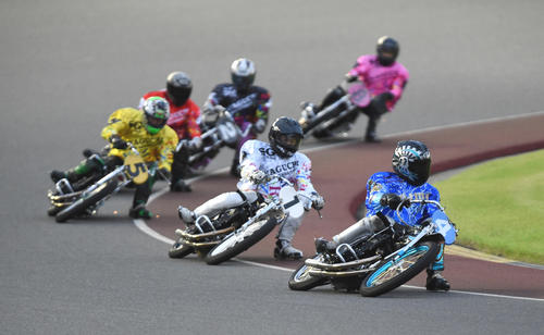 12R優勝戦、1着（4）鈴木圭一郎、2着（1）高橋貢、3着（5）佐藤貴也（撮影・柴田隆二）