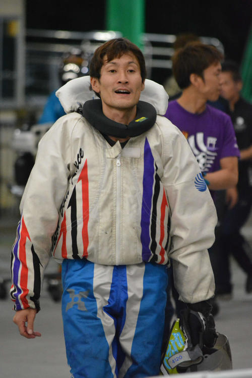 柘植政浩が9年ぶり3回目の優勝へ逃げ切りを図る