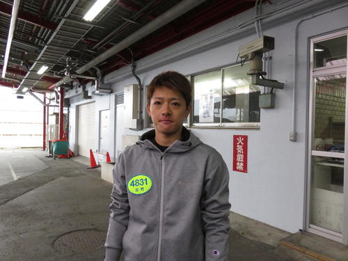 逆転で優出1枠を狙う羽野直也