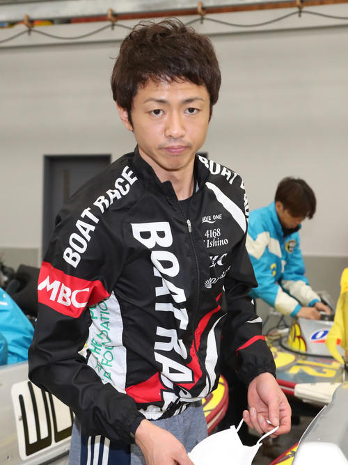 石野貴之（撮影・梅根麻紀）