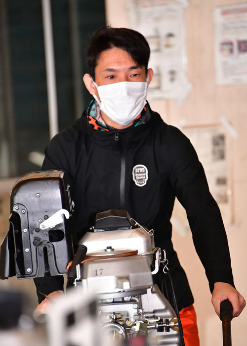 金子龍介（撮影・外山鉄司）