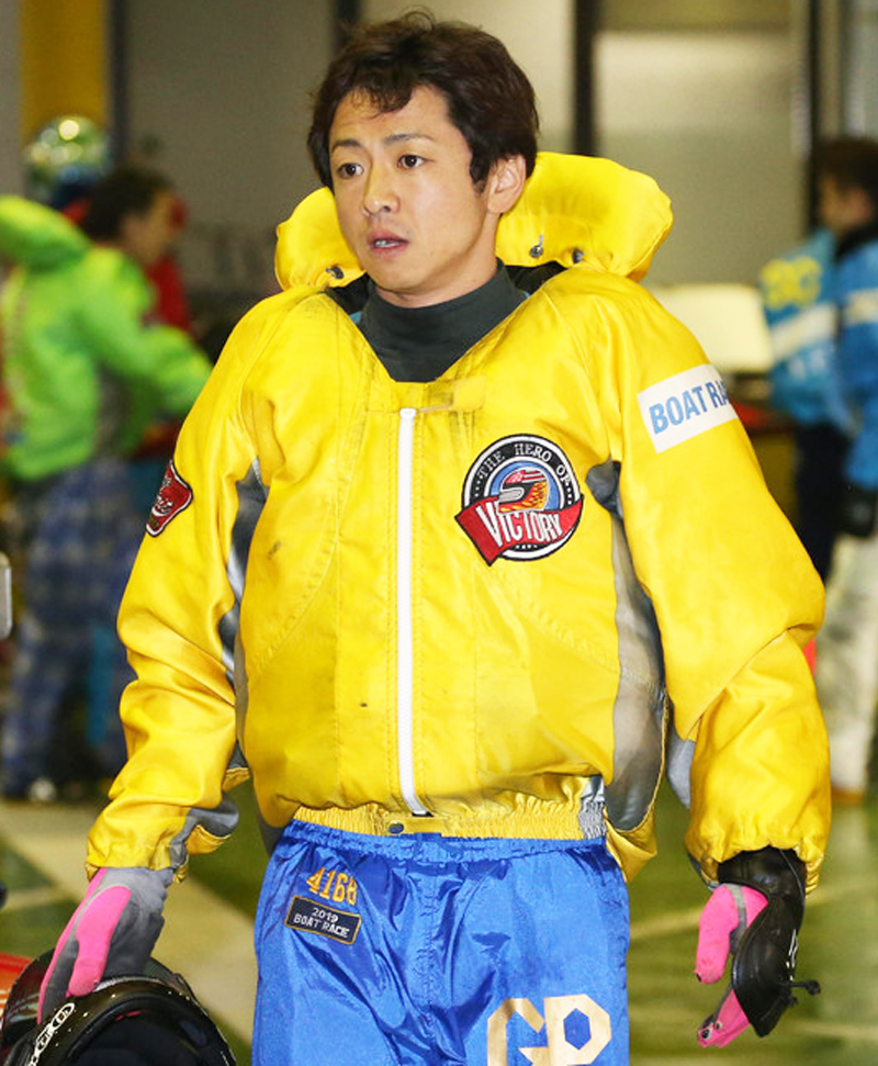 貫禄の予選トップ通過を果たした石野貴之