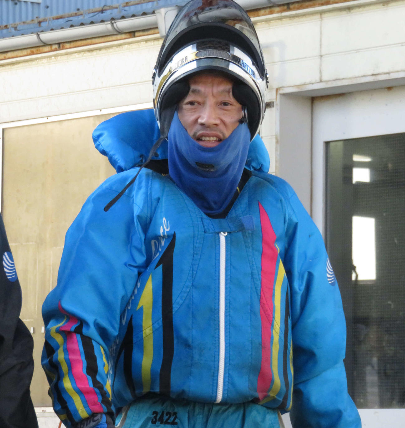 優出一番乗りに笑みを見せる服部幸男