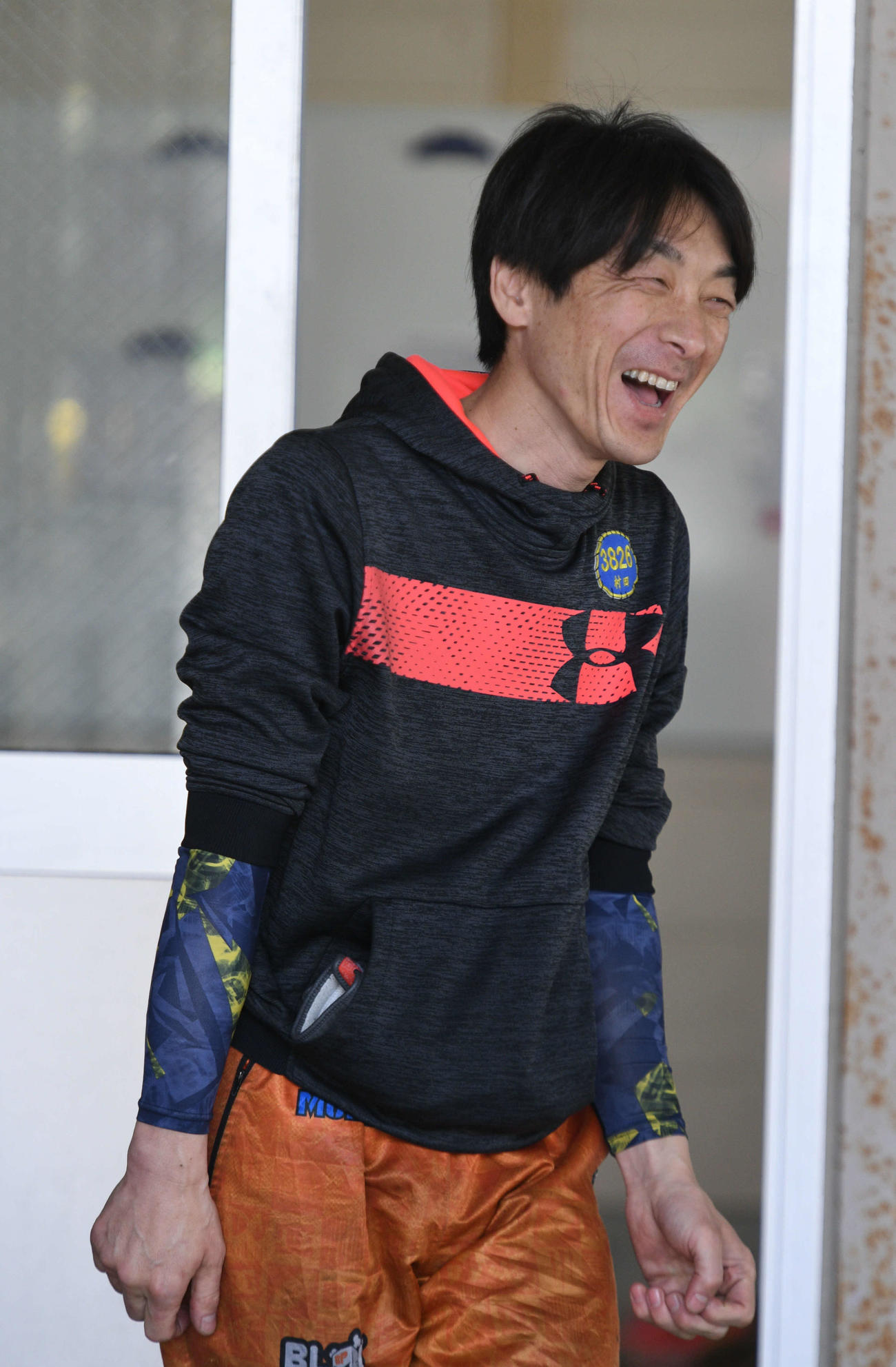 笑顔の村田修次（撮影・渦原淳）
