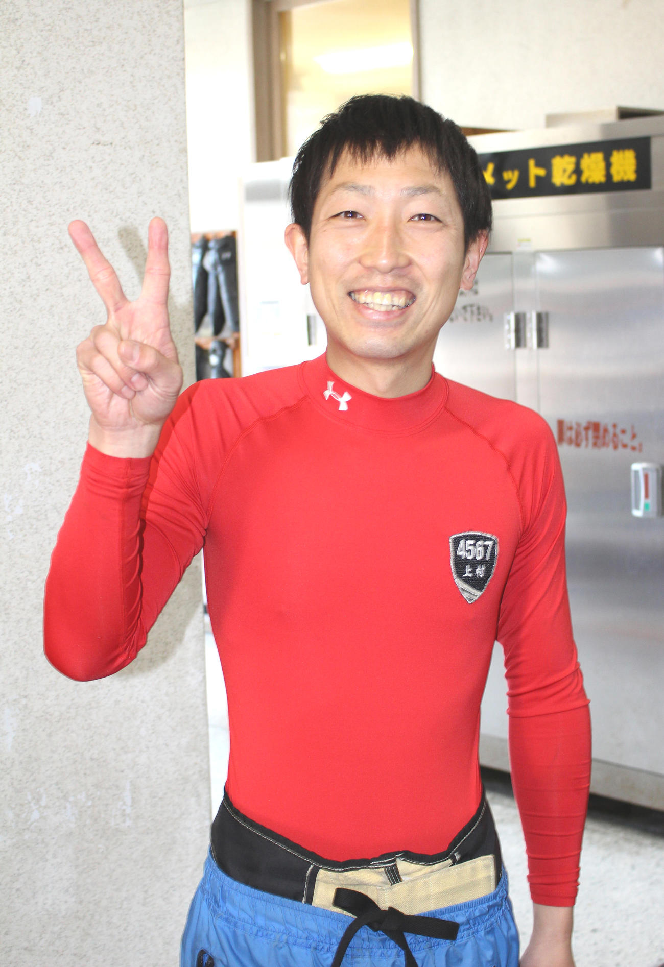 1Rのシーモ戦を3着でゴールした上村慎太郎（撮影・芹沢誠）