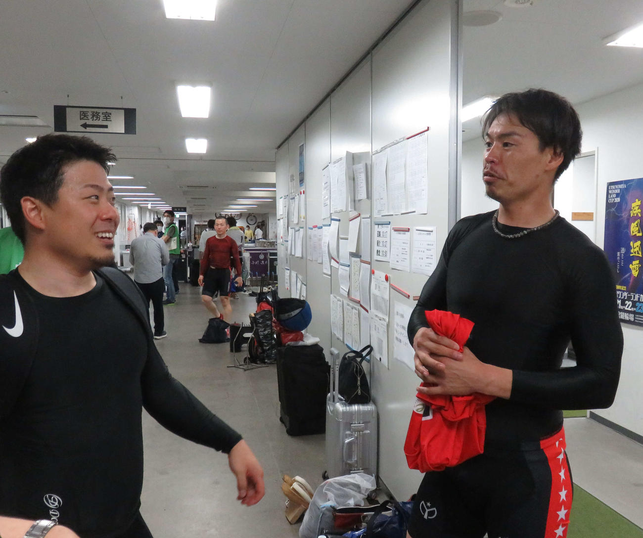 宇都宮競輪　浅井康太（右）が野原雅也とレースを振り返る
