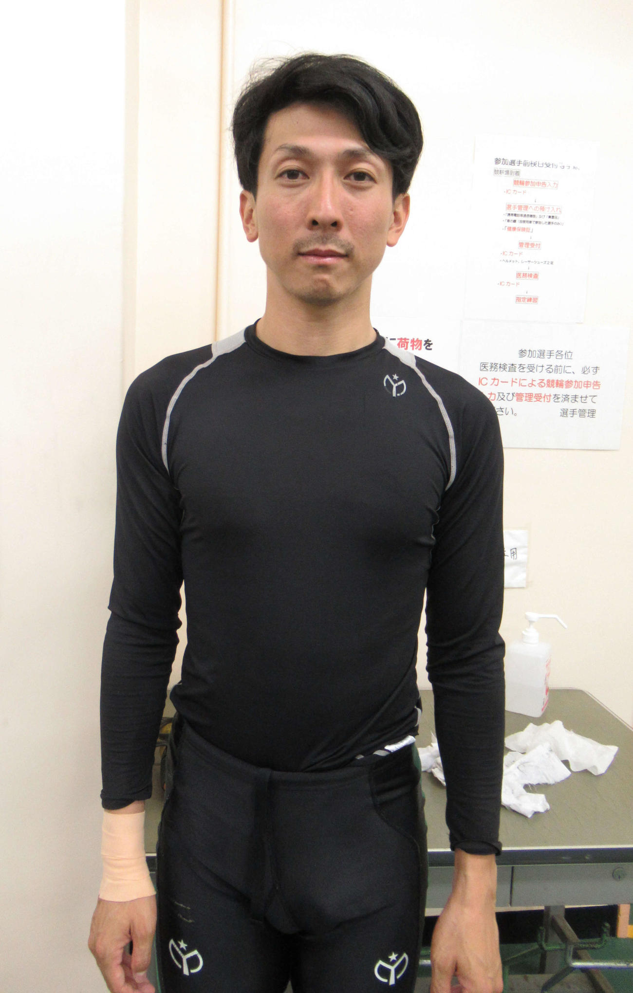 笹倉慎也が富山支部から3人の決勝進出を喜んだ（撮影・山田敏明）