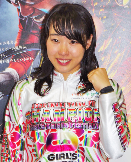 完全Vとともに大会初制覇を飾った高木真備
