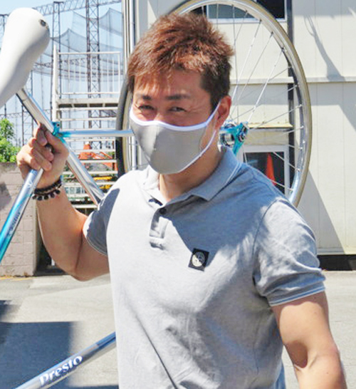 好発進を決めて落車後の不安を一掃したい平原康多